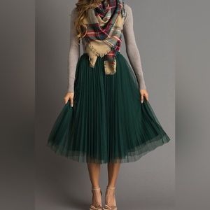 Morning Lavender - Vienna Pleated Tulle Skirt - Green - Size L